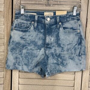UNIVERSAL THREAD High Rise Midi Stretchy Jean Shorts Acid Wash-0